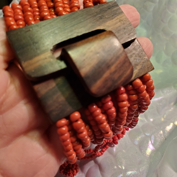 Red Orange Seed Beads Statement Necklace and Bracelet Cuff Set Modern - Picture 6 of 9